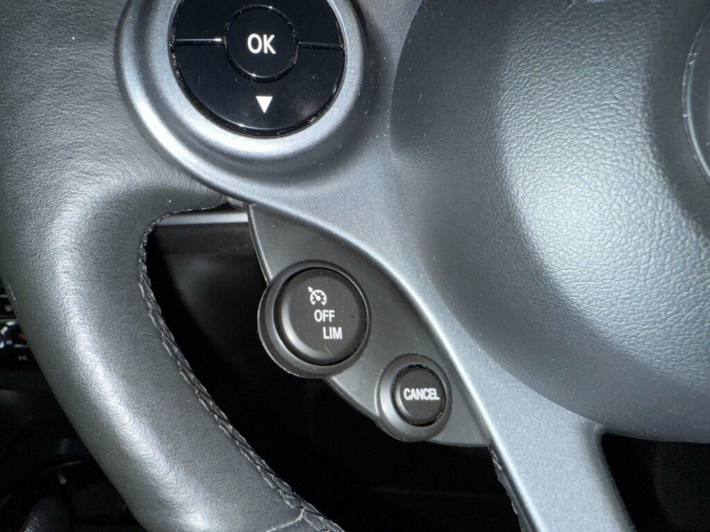 Smart Fortwo 60Kw Eq Pulse Premium 17Kwh 22Kwch Black #23