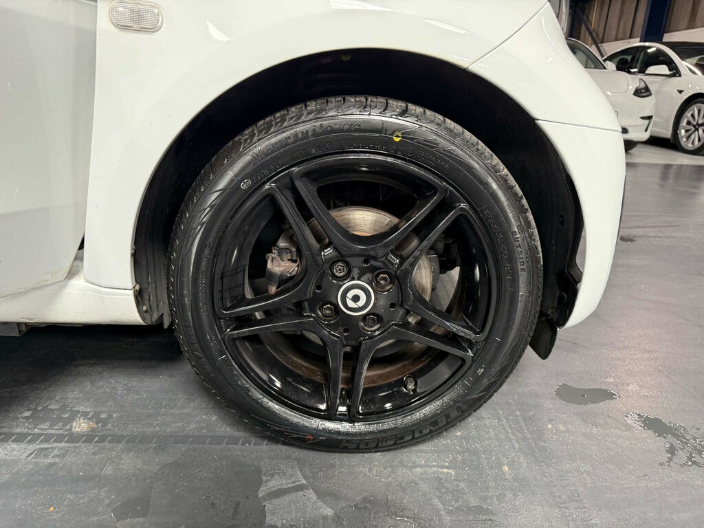 Smart Fortwo 60Kw Eq Pulse Premium 17Kwh 22Kwch Black #35