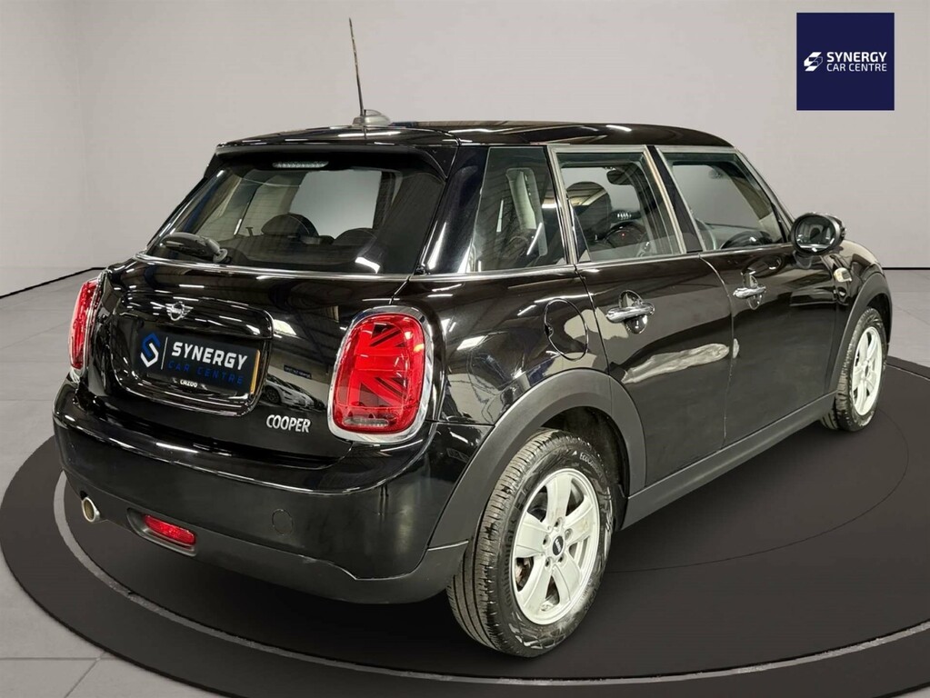 Mini Hatch Cooper Classic KN70OKB #6