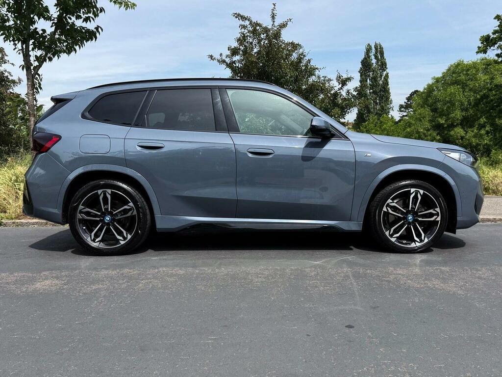 BMW iX1 Suv 30 66.5Kwh M Sport Xdrive 11Kw Charg Grey #2