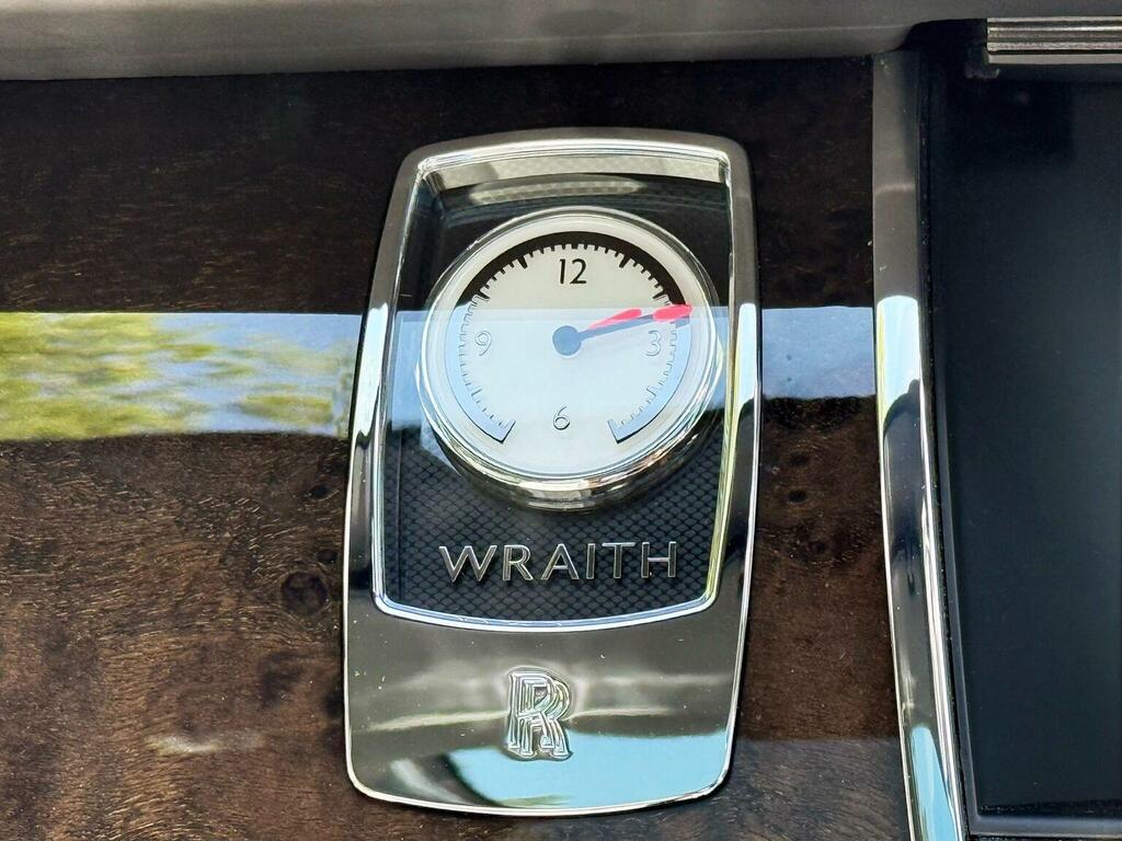 Rolls-Royce Wraith V12 624 Bhp Blue #23