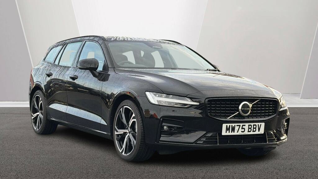 Volvo V60 2.0 B4p Plus Dark 7 Speed Black