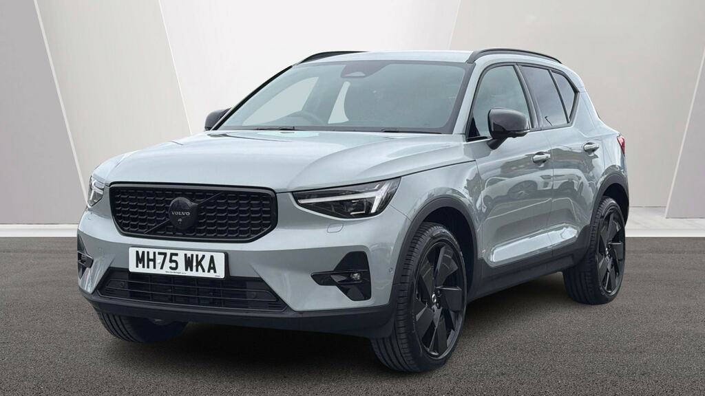 Volvo XC40 2.0 B3p Plus Pro Black Edition MH75WKA Grey #6