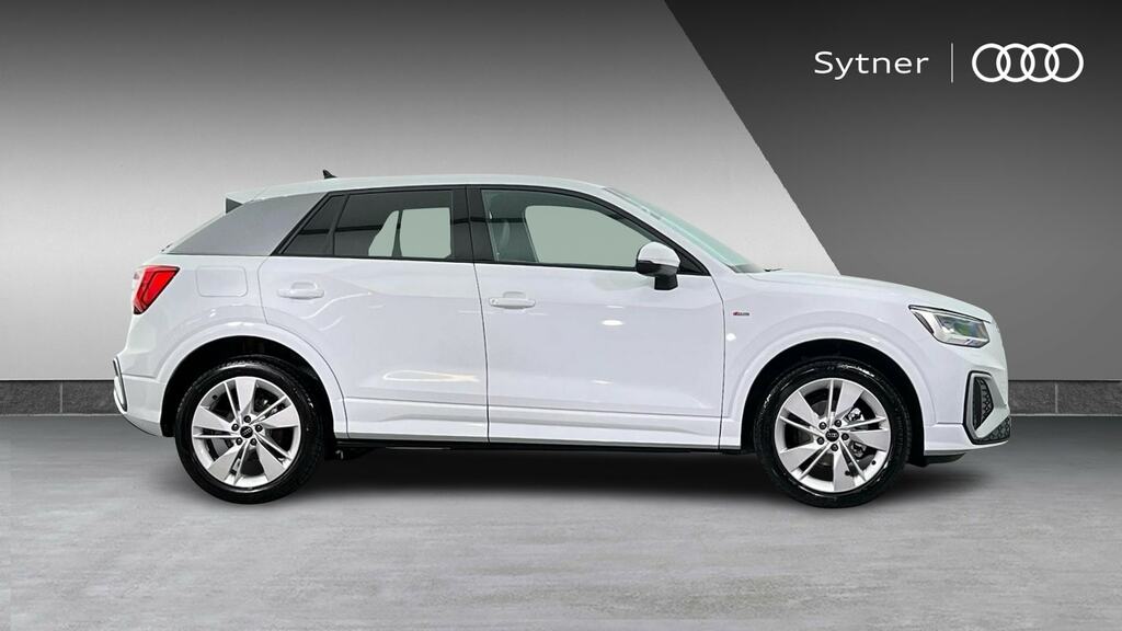 Audi Q2 30 Tfsi 116 S Line FJ26YZC White #4