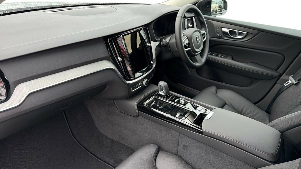 Volvo V60 2.0 T6 350 Phev Plus Dark Awd MA26EOK Grey #4