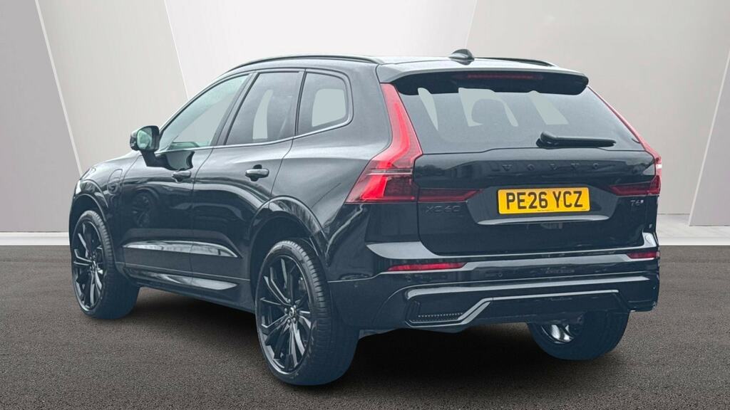 Volvo XC60 2.0 T6 350 Phev Plus Black Ed Awd Geartronic PE26YCZ Black #2