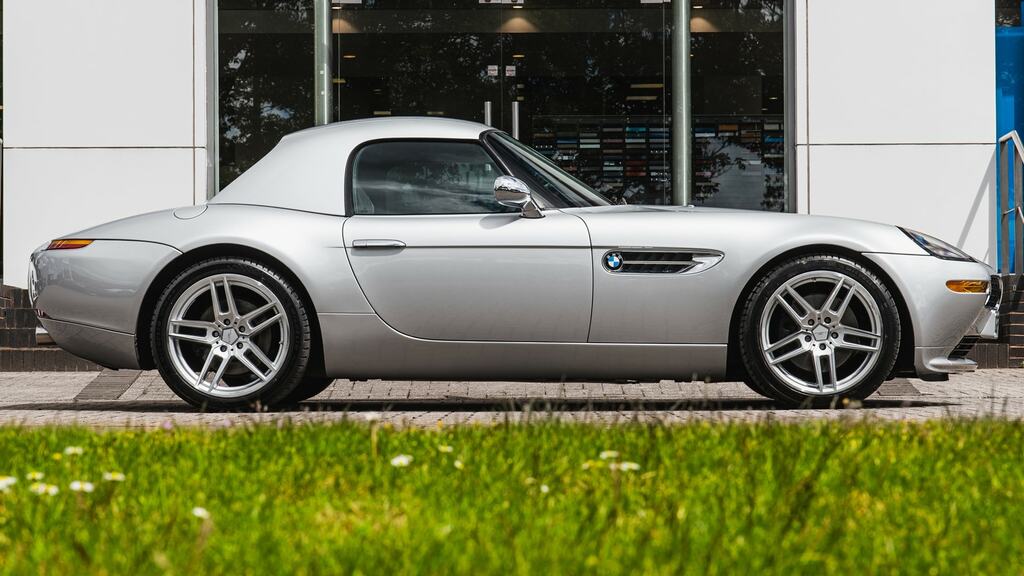 BMW Z8 5.0 V8 Lhd Silver #6