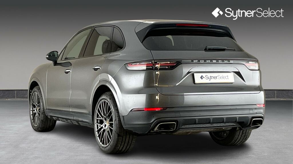 Porsche Cayenne E-hybrid Tiptronic S White #2