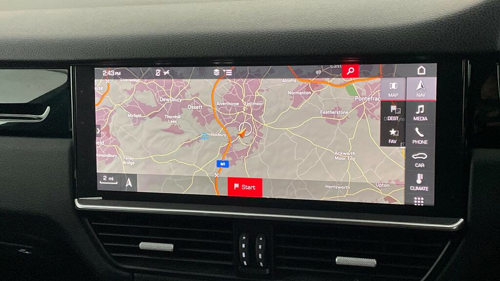Porsche Cayenne E-hybrid Tiptronic S White #27