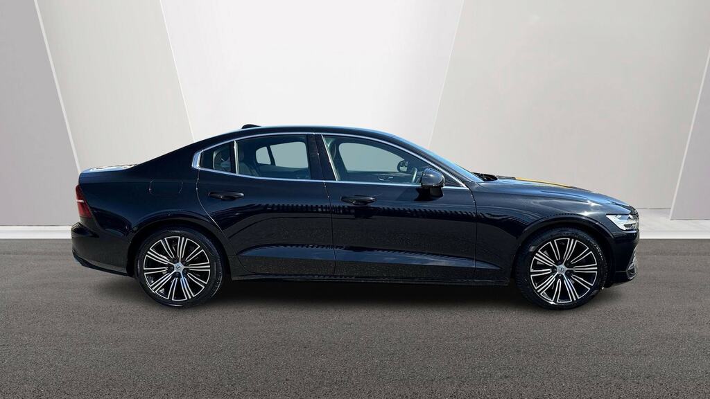 Volvo S60 2.0 T5 Inscription Plus Black #3