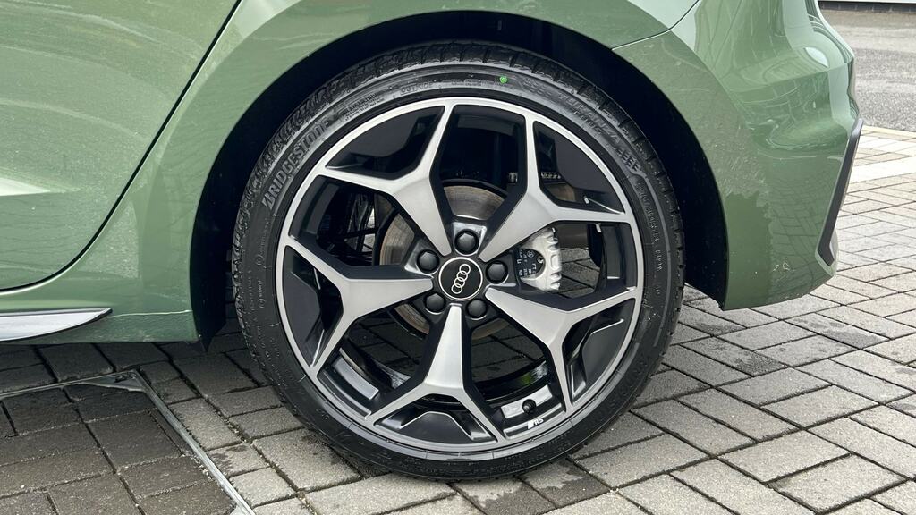 Audi A1 30 Tfsi Black Edition S Tronic Tech Pack Green #5