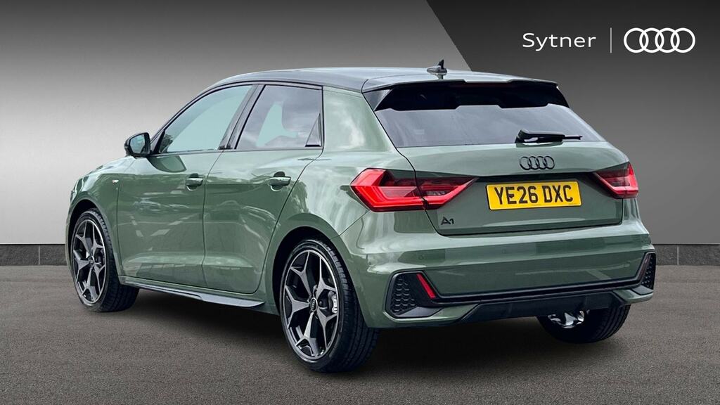 Audi A1 30 Tfsi Black Edition S Tronic Tech Pack Green #3