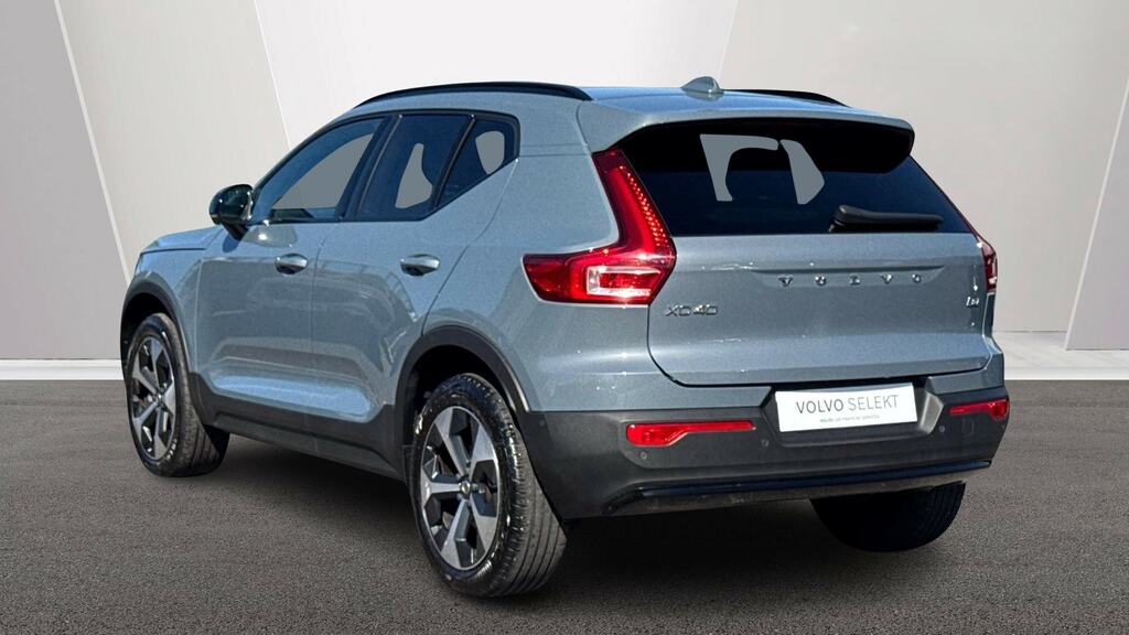 Volvo XC40 2.0 B4p Ultimate Dark KN23VDF Grey #2