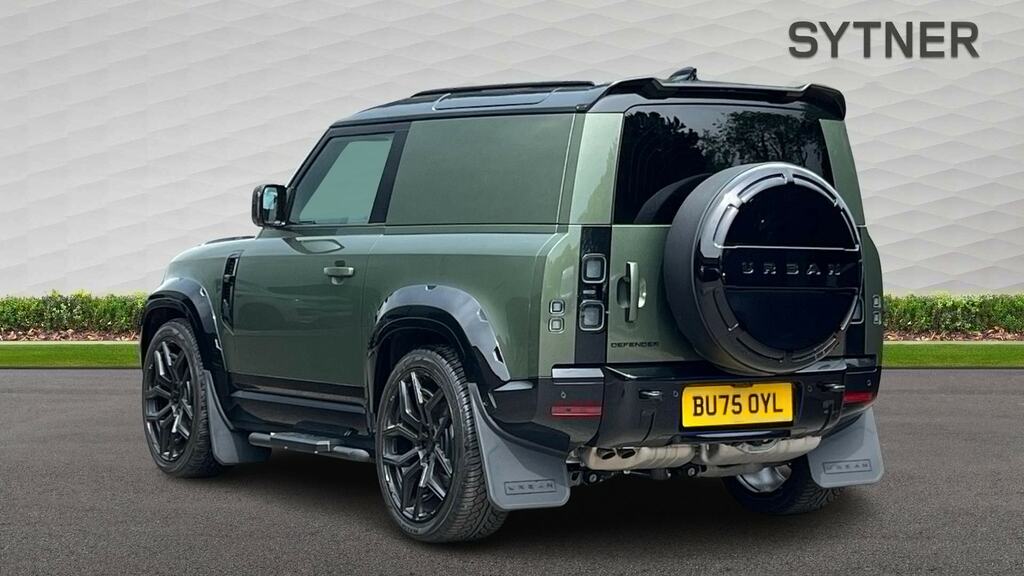 Land Rover Defender 90 3.0 D350 Hard Top X-dynamic Hse Green #2