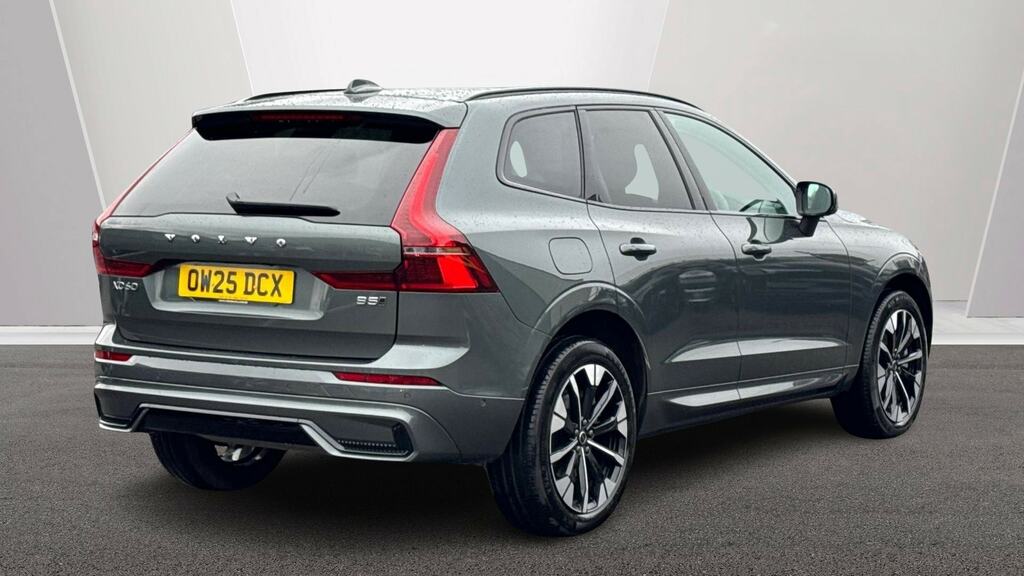 Volvo XC60 2.0 B5p Plus Dark Awd Geartronic OW25DCX Green #6