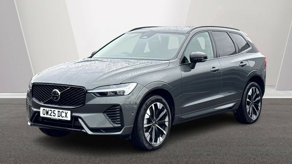 Volvo XC60 2.0 B5p Plus Dark Awd Geartronic OW25DCX Green #5
