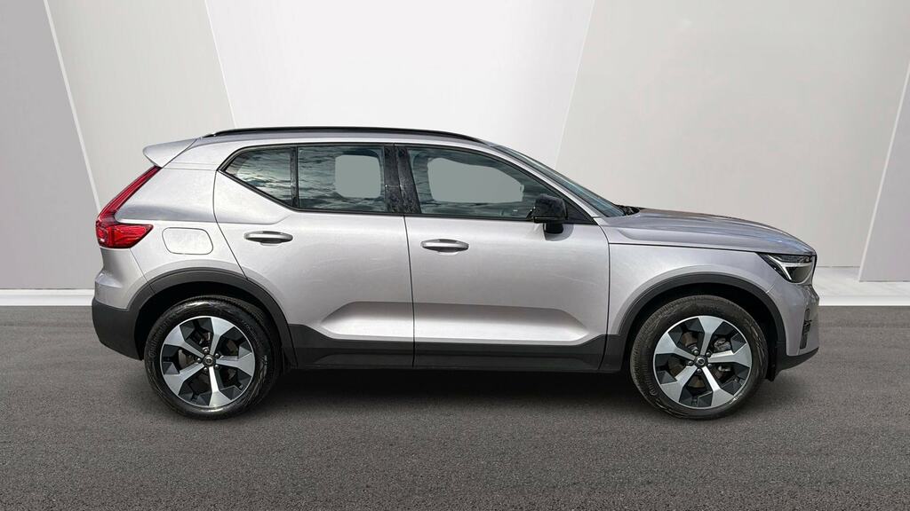 Volvo XC40 2.0 B3p Plus Dark MJ75YFK Silver #3
