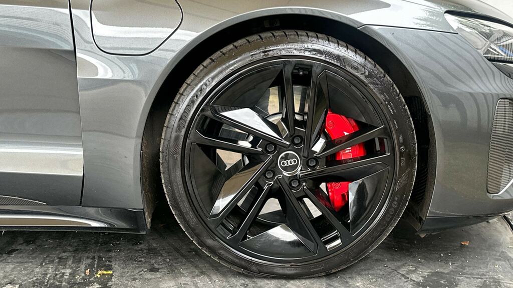 Audi Rs E-Tron Gt 475Kw Quattro 93Kwh Carbon Black Grey #5