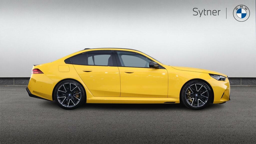 BMW M5 M5 Dct Ultimate Pack Yellow #3
