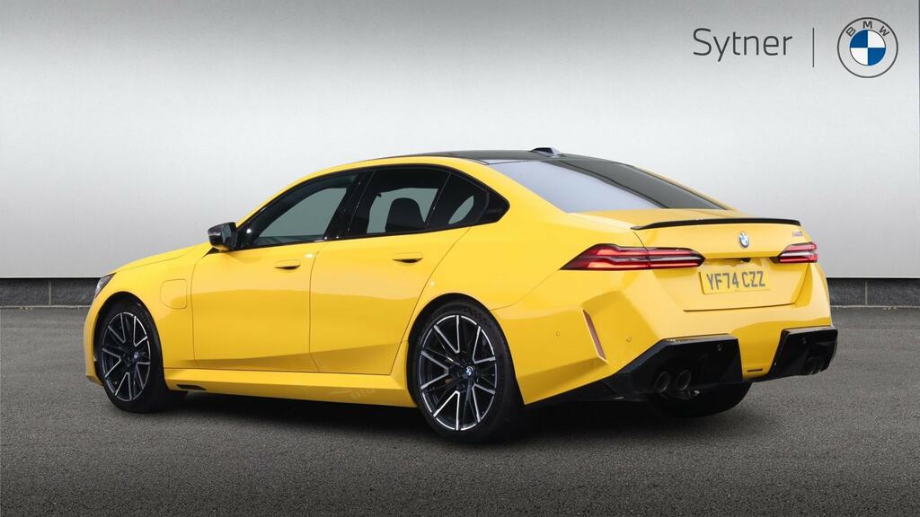 BMW M5 M5 Dct Ultimate Pack Yellow #2
