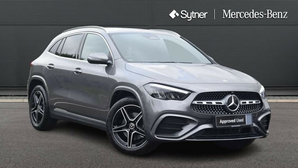 Mercedes-Benz GLA Class Gla 200D Amg Line Executive Grey