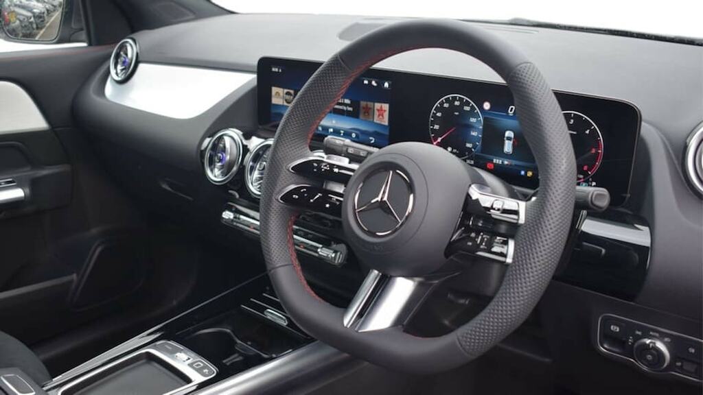 Mercedes-Benz GLA Class Gla 200D Amg Line Executive KP75JZC Grey #3