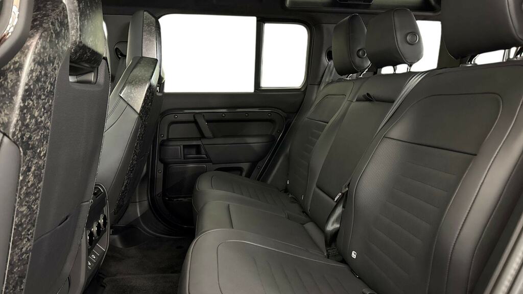 Land Rover Defender 110 4.4 P635 Octa Edition One 110 LB26EEO Grey #4