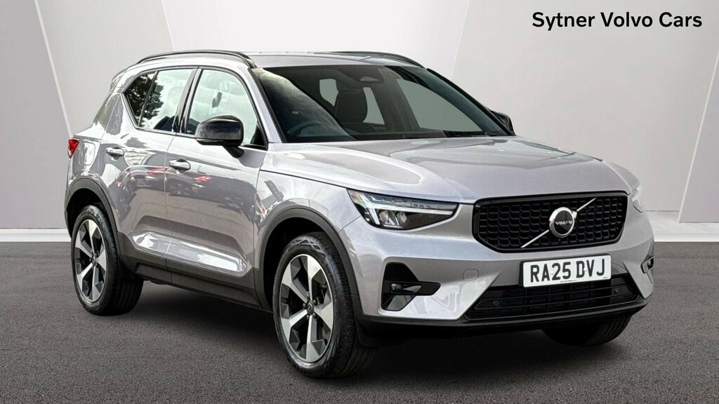 Volvo XC40 2.0 B4p Plus Dark Silver