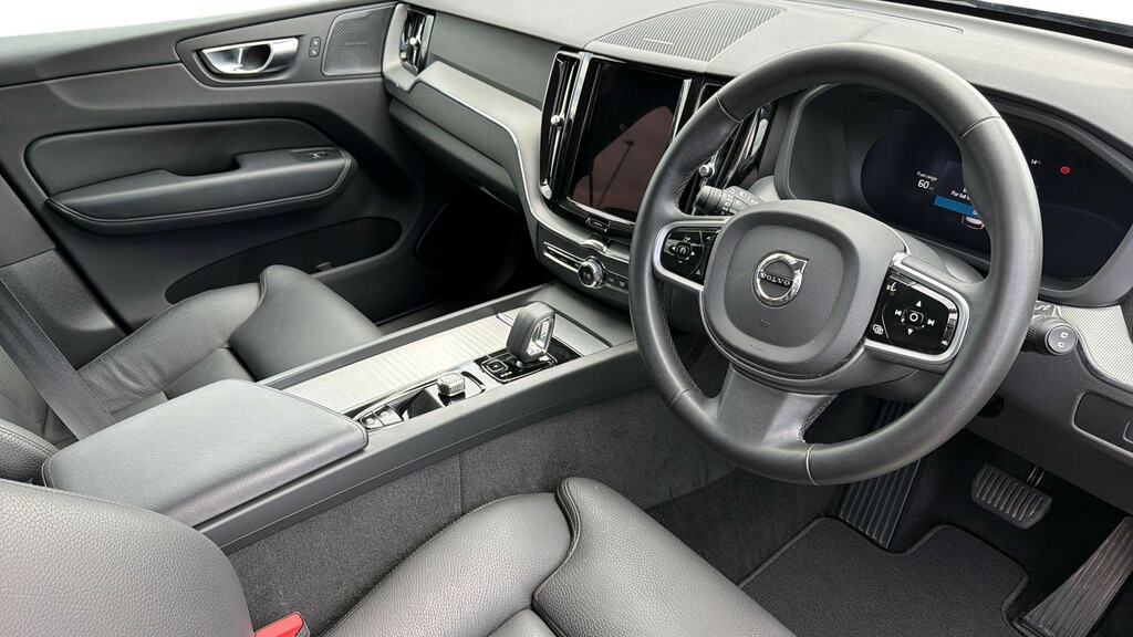 Volvo XC60 2.0 B5p Plus Dark Awd Geartronic RV25OZS Grey #5