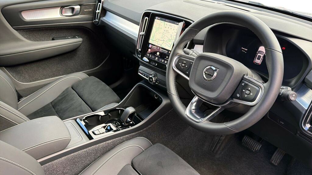 Volvo XC40 2.0 B3p Ultra Dark RV75CKN Silver #5