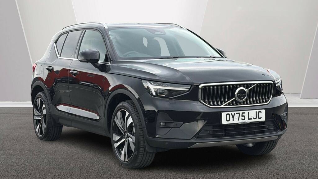Volvo XC40 2.0 B4p Ultra Bright Black