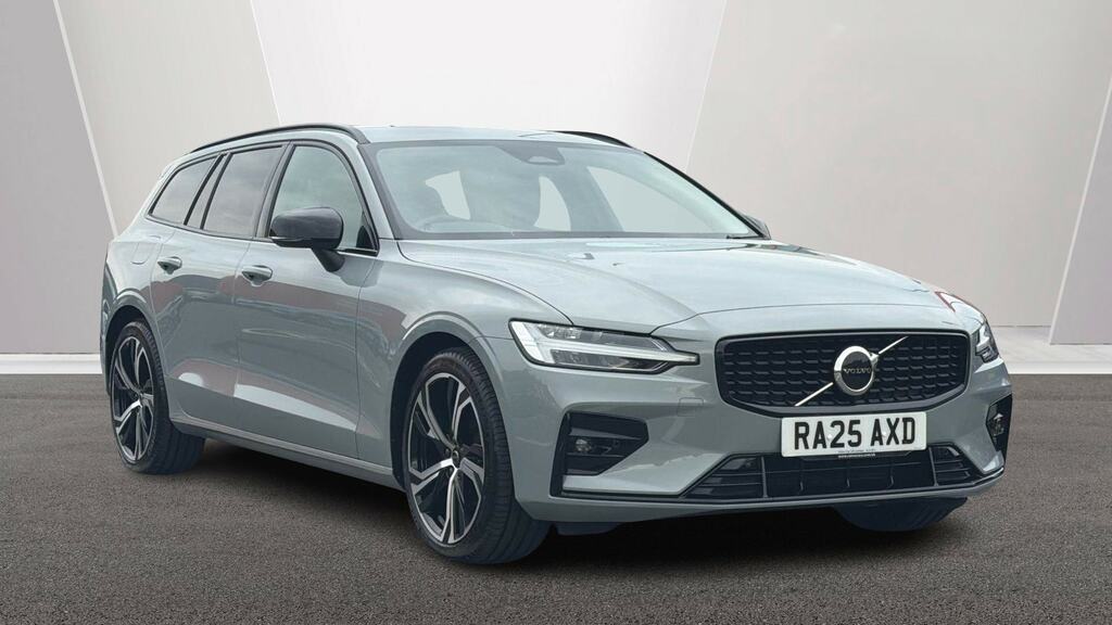 Volvo V60 2.0 B4p Plus Dark 7 Speed Grey