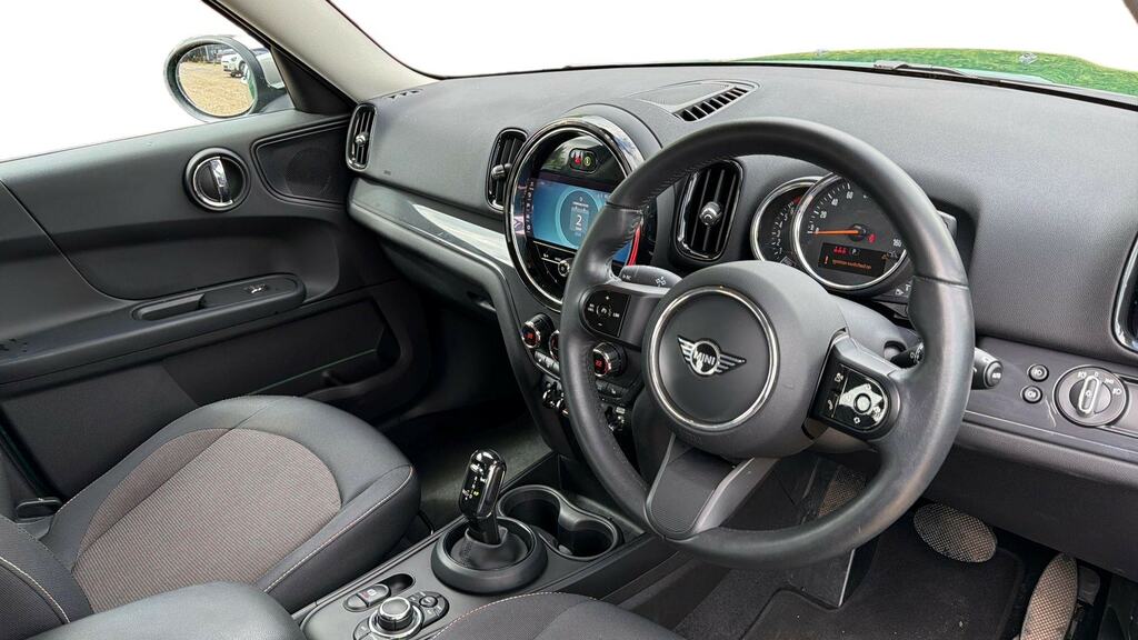 Mini Countryman 1.5 Cooper Classic Premium LM72RJO Green #6
