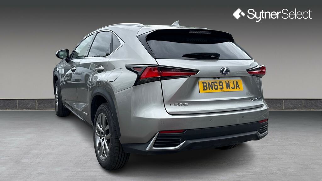Lexus NX 300H 2.5 Cvt 8 Nav BN69WJA Silver #2