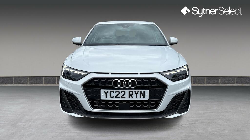 Audi A1 30 Tfsi 110 S Line S Tronic YC22RYN White #4
