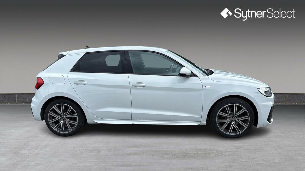 Audi A1 30 Tfsi 110 S Line S Tronic YC22RYN White #3