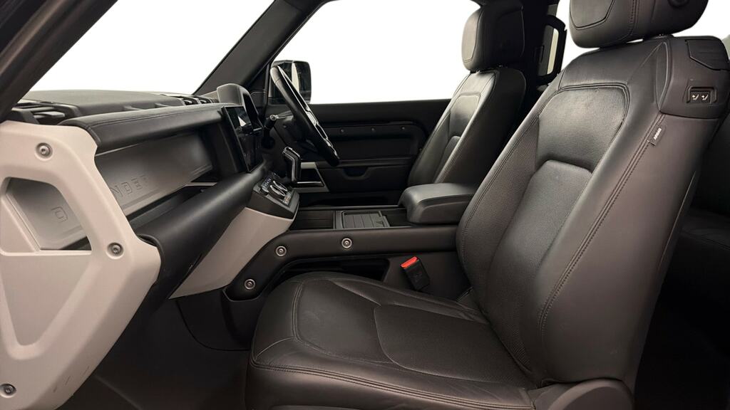 Land Rover Defender 90 3.0 D250 Hse 90 FJ22YCV Black #3