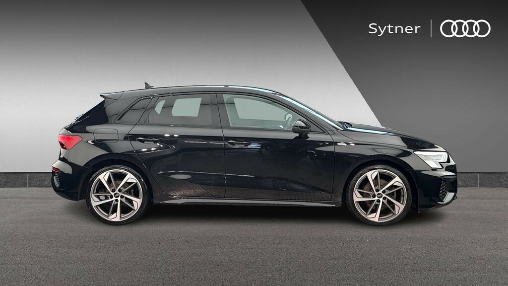 Audi A3 35 Tfsi Edition 1 S Tronic FP71YVG Black #4