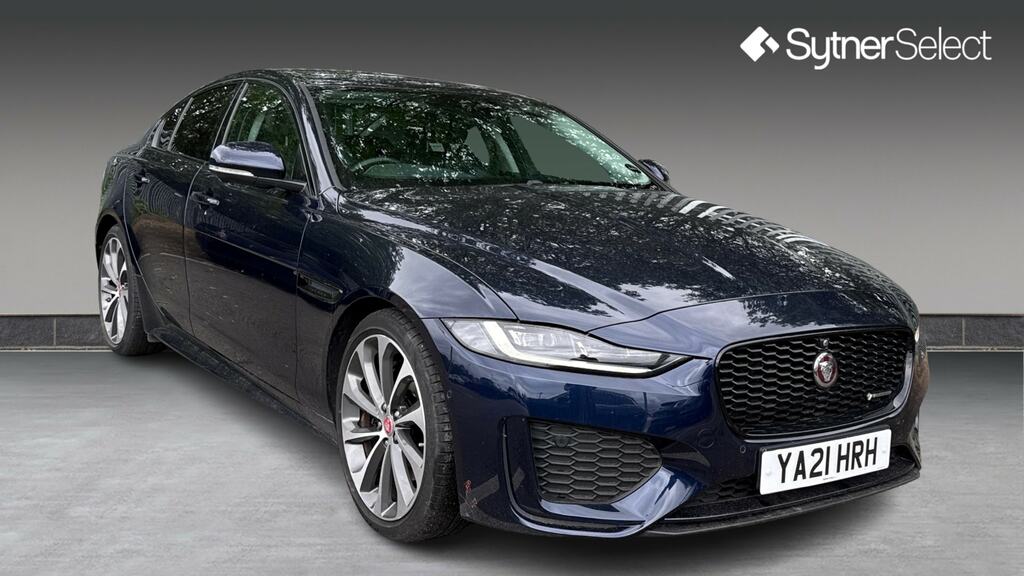 Jaguar XE 2.0 D200 R-dynamic Hse Blue