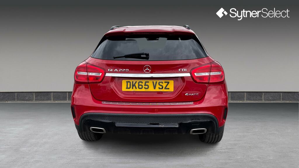 Mercedes-Benz GLA Class Gla 220 Cdi 4Matic Amg Line Premium Red #5