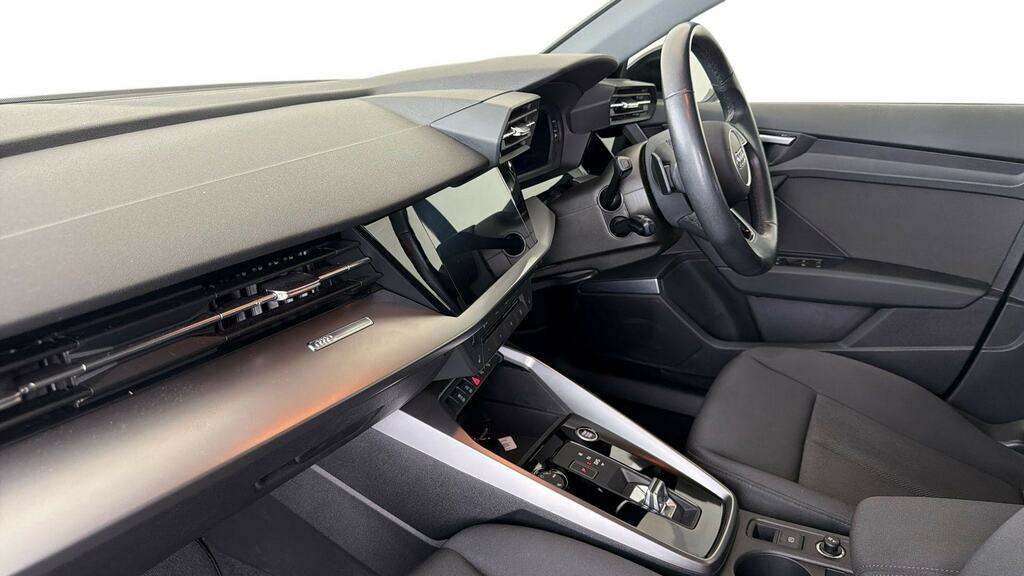 Audi A3 30 Tfsi Technik S Tronic Comfortsound LC23EBY Black #2