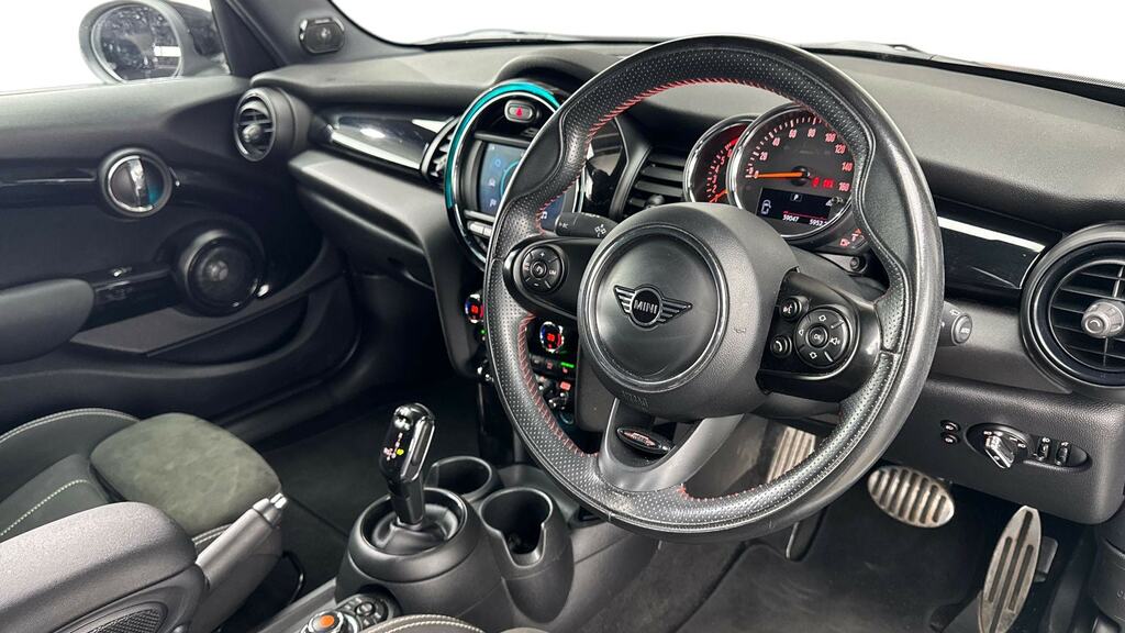 Mini Hatch 1.5 Cooper Sport II Comfortnav Pack BX20YCV White #6