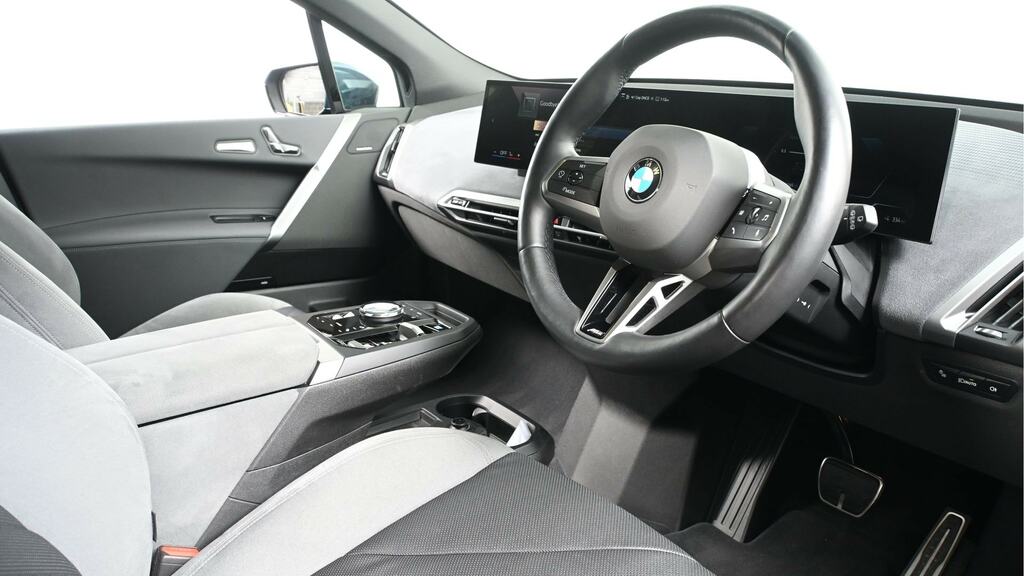 BMW iX 400Kw Xdrive60 M Sport 112Kwh Skypro FP25EHD Blue #6