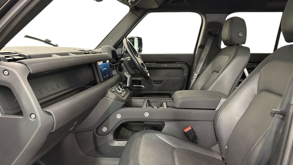Land Rover Defender 110 3.0 D250 X-dynamic Se 110 LC72XOG Black #3