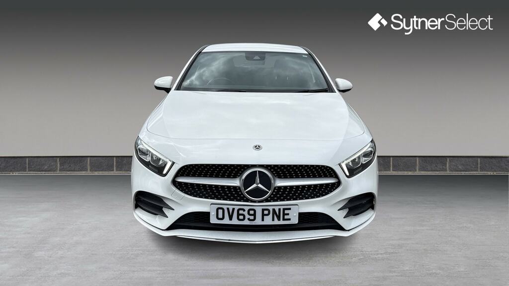Mercedes-Benz A Class A180d Amg Line Executive OV69PNE White #4