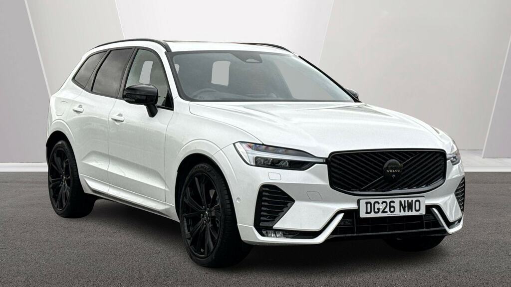 Volvo XC60 2.0 B5p Ultra Black Edition Awd Geartronic White