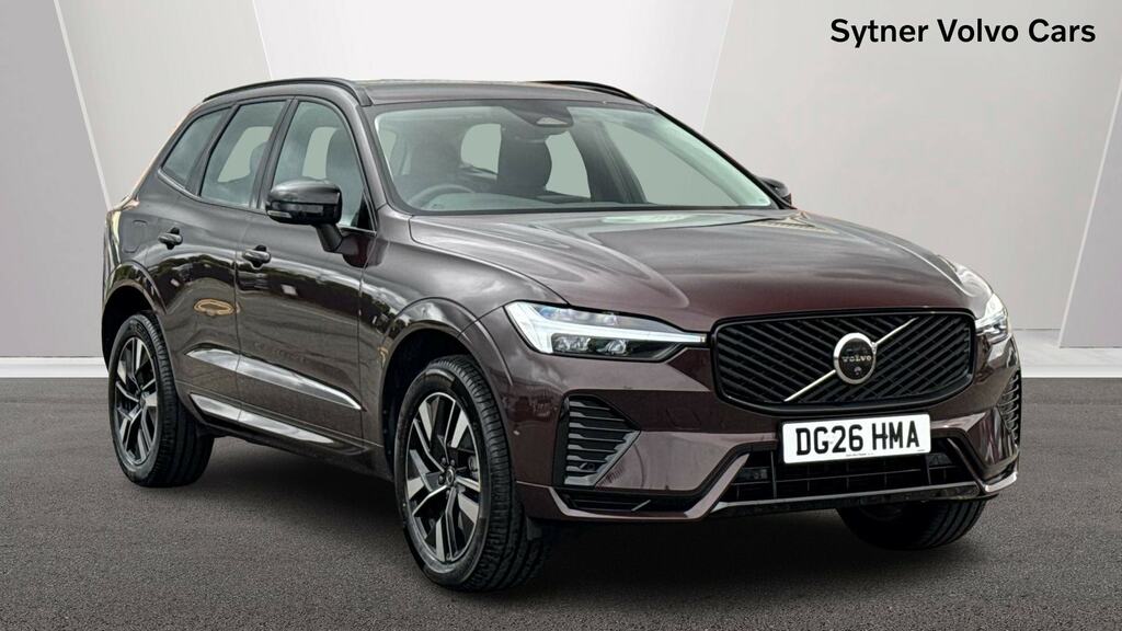 Volvo XC60 2.0 B5p Plus Dark Awd Geartronic Red