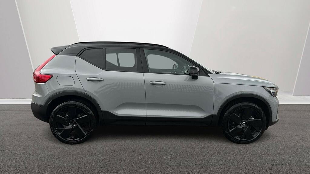 Volvo XC40 2.0 B4p Ultra Black Edition DF26CUA Grey #3