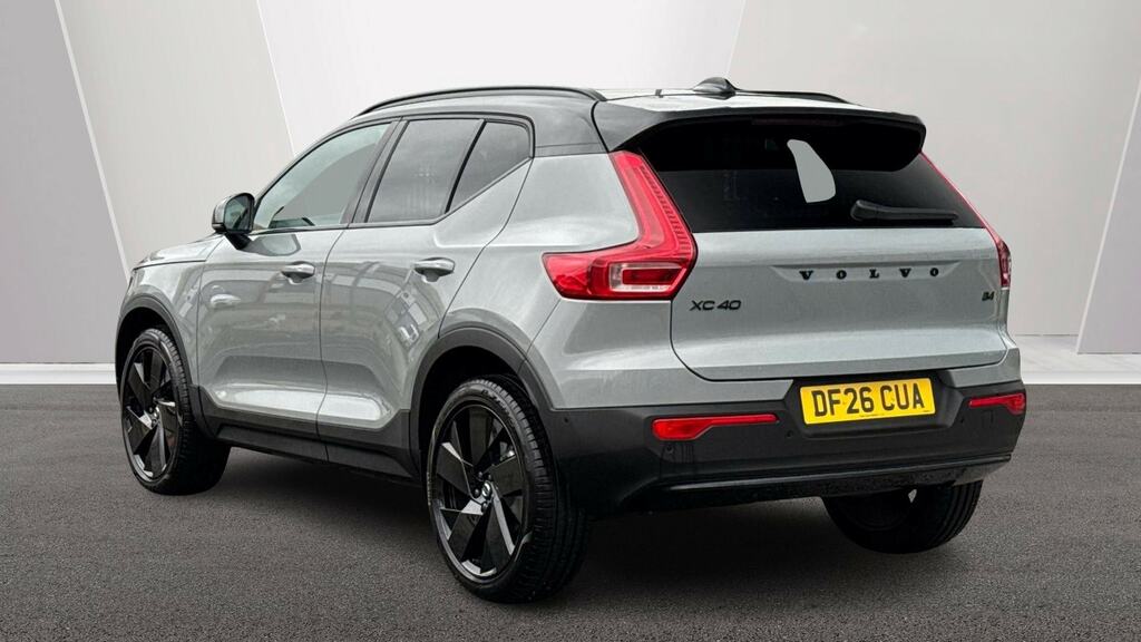Volvo XC40 2.0 B4p Ultra Black Edition DF26CUA Grey #2