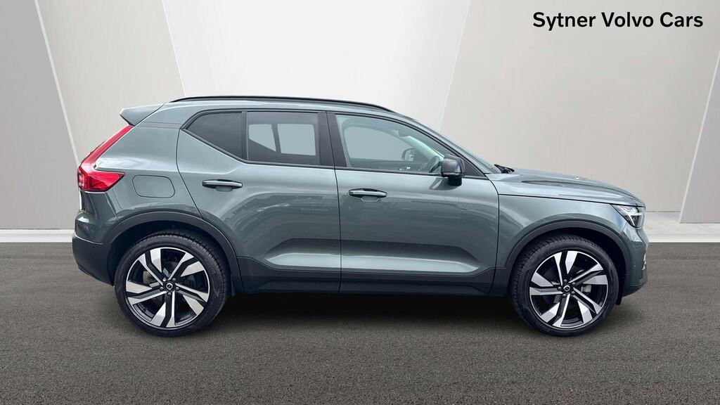 Volvo XC40 2.0 B3p Ultra Dark LA25RZO Green #3